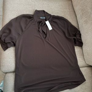 NY&Co 7th Avenue Design Studio shirt sleeve, Bow at neck tie closure